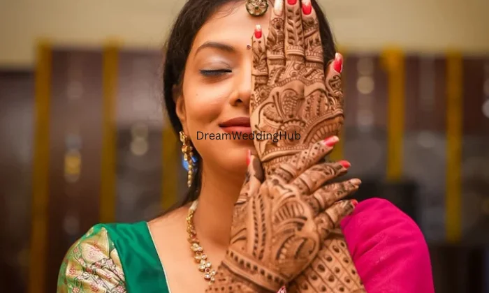 Aakash Mehandi Art gurugram